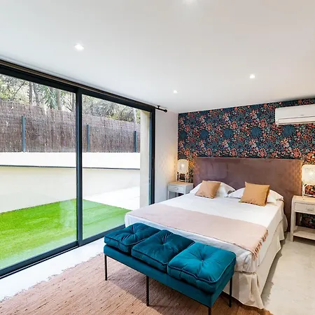 Apartment De Luxe 2 *