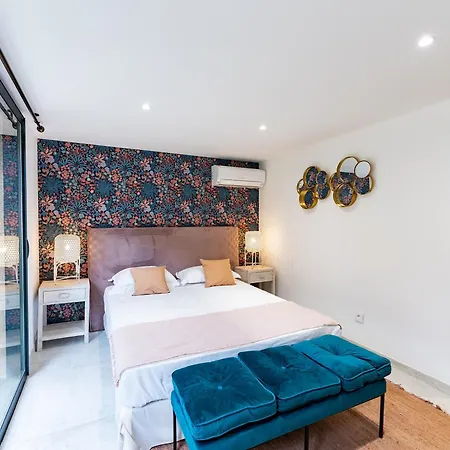 De Luxe 2 Apartment *